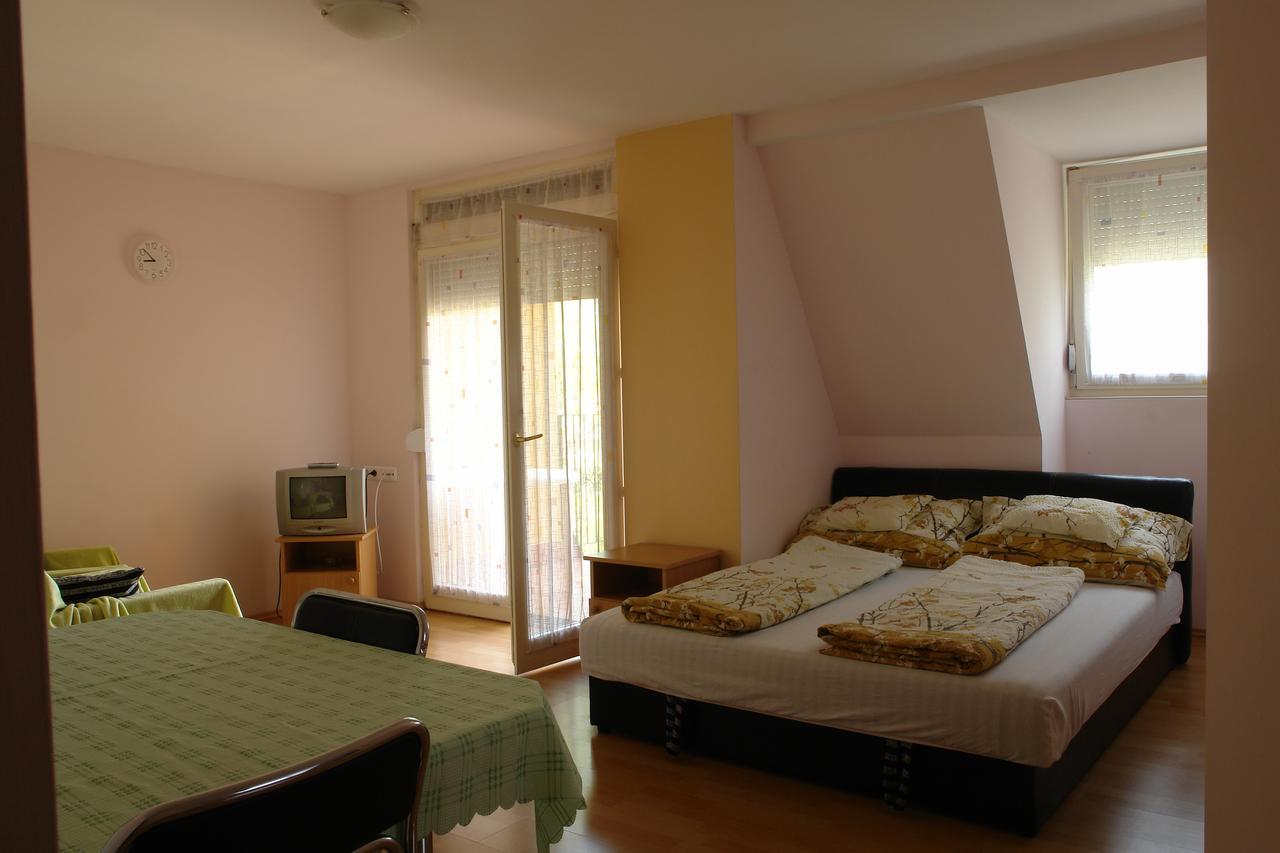 Valentina Apartmanhaz Apartment Bogacs Exterior photo